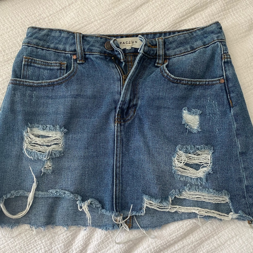 PacSun ripped denim skirt